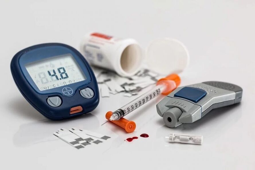 Az 1-es típusú cukorbetegség kezelése napi inzulin adagolással jár. 